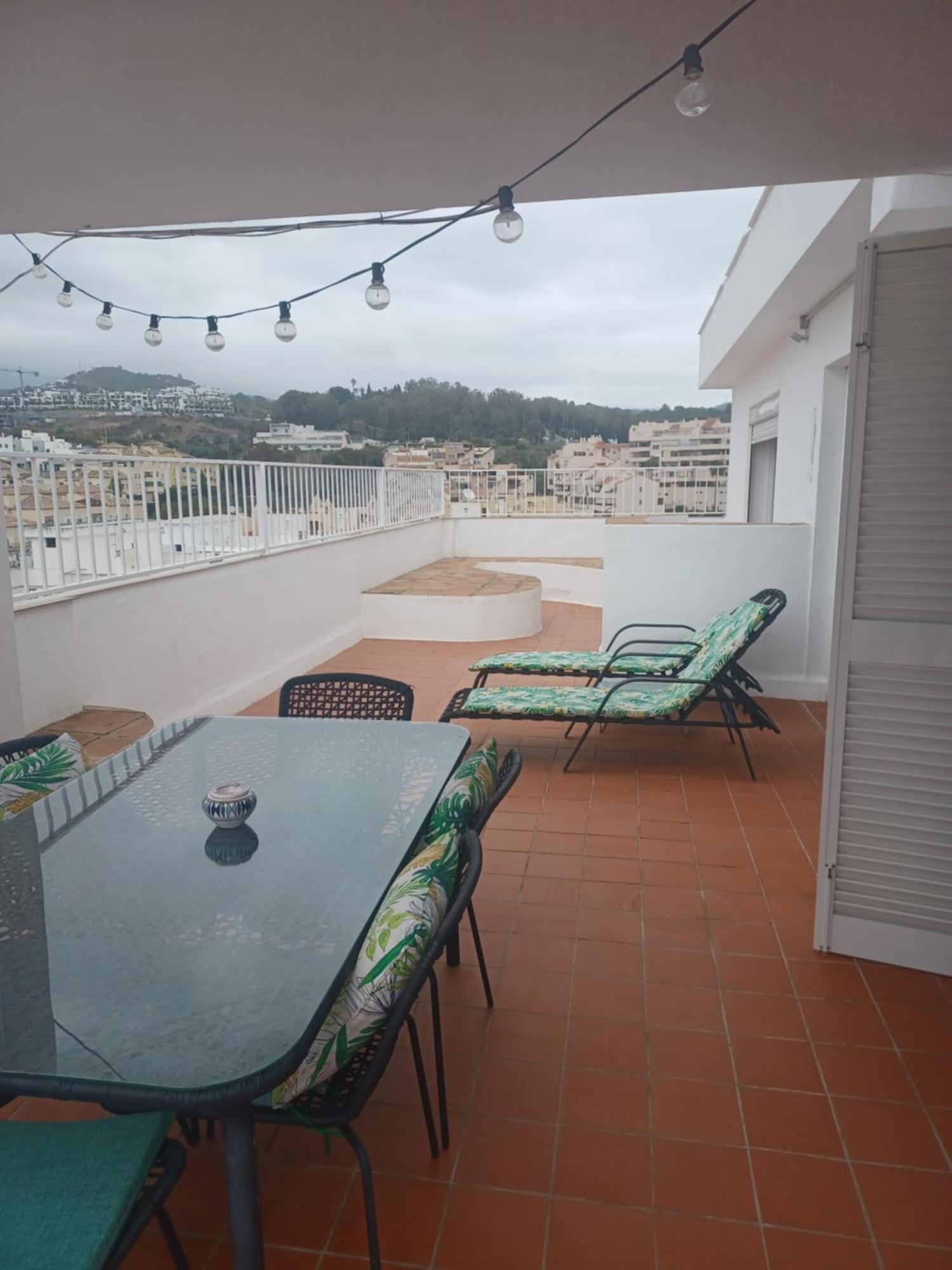 Apartamento Atico En Estepona, Malaga Estepona